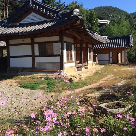 فندق Korean Traditional House - Chungnokdang Boseong الغرفة الصورة