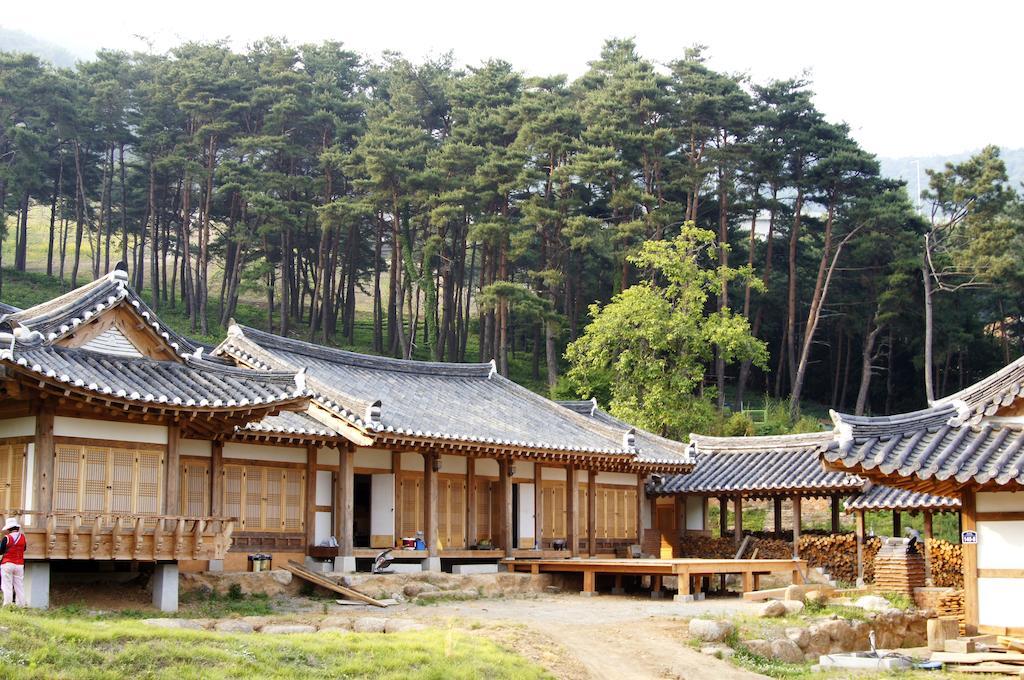 فندق Korean Traditional House - Chungnokdang Boseong الغرفة الصورة