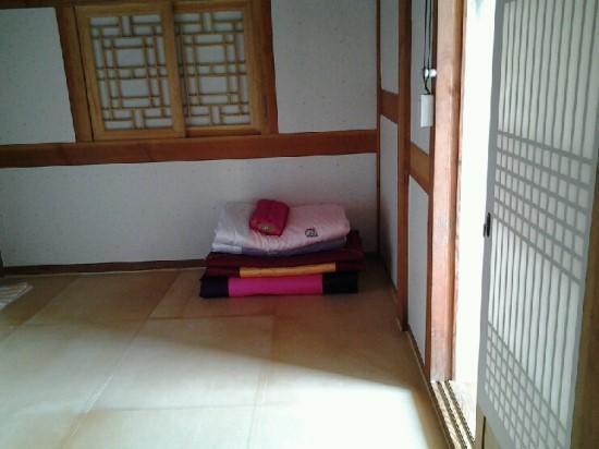 فندق Korean Traditional House - Chungnokdang Boseong الغرفة الصورة