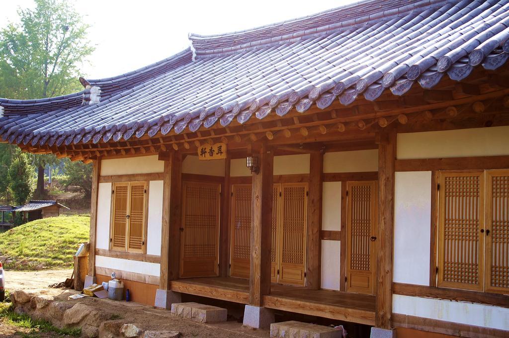 فندق Korean Traditional House - Chungnokdang Boseong الغرفة الصورة