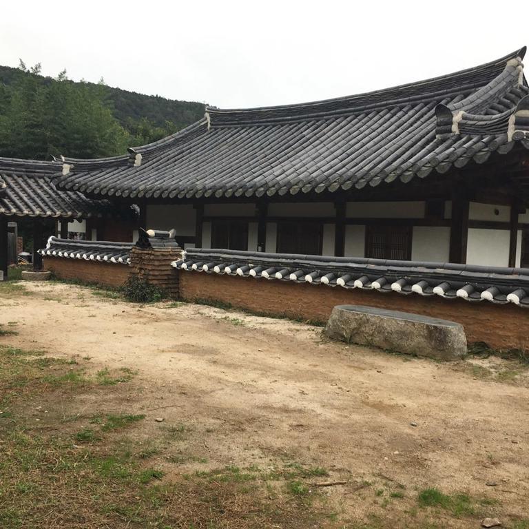 فندق Korean Traditional House - Chungnokdang Boseong المظهر الخارجي الصورة