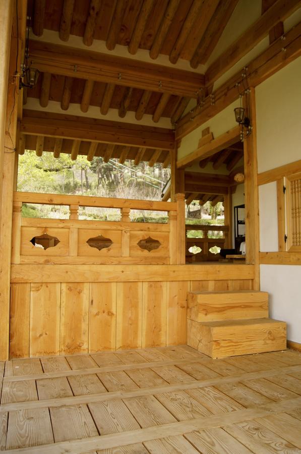 فندق Korean Traditional House - Chungnokdang Boseong المظهر الخارجي الصورة